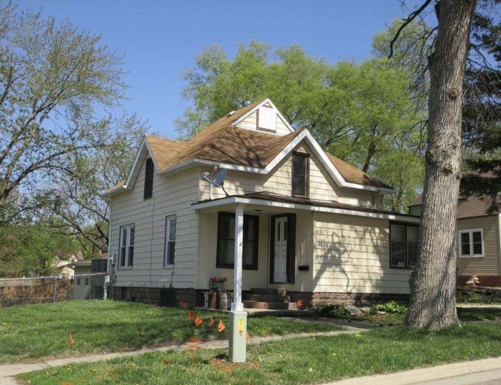 1015 N 7th Street, Estherville, IA 51334 Main Photo