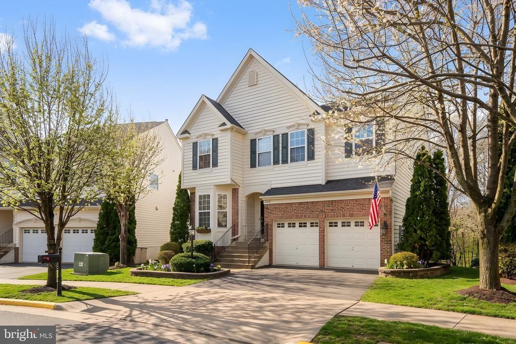 2636 Cast Off Loop, Woodbridge, VA 22191 Main Photo