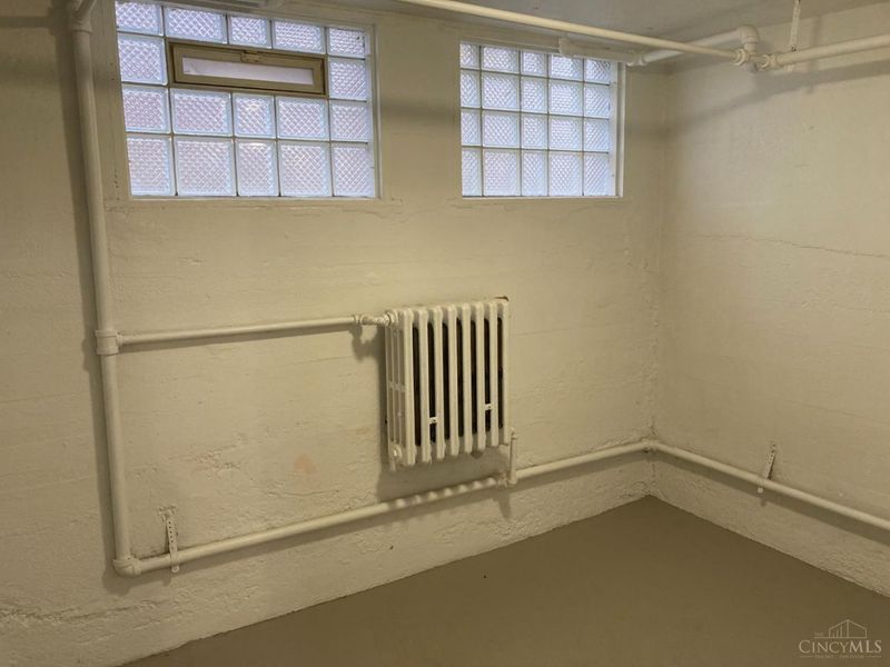 5004 Cleves Warsaw Pike, Cincinnati, OH 45238 Photo 24