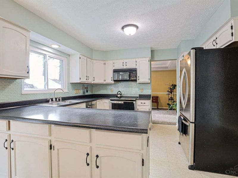 5462 Brigade Court, Cincinnati, OH 45239 Photo 16