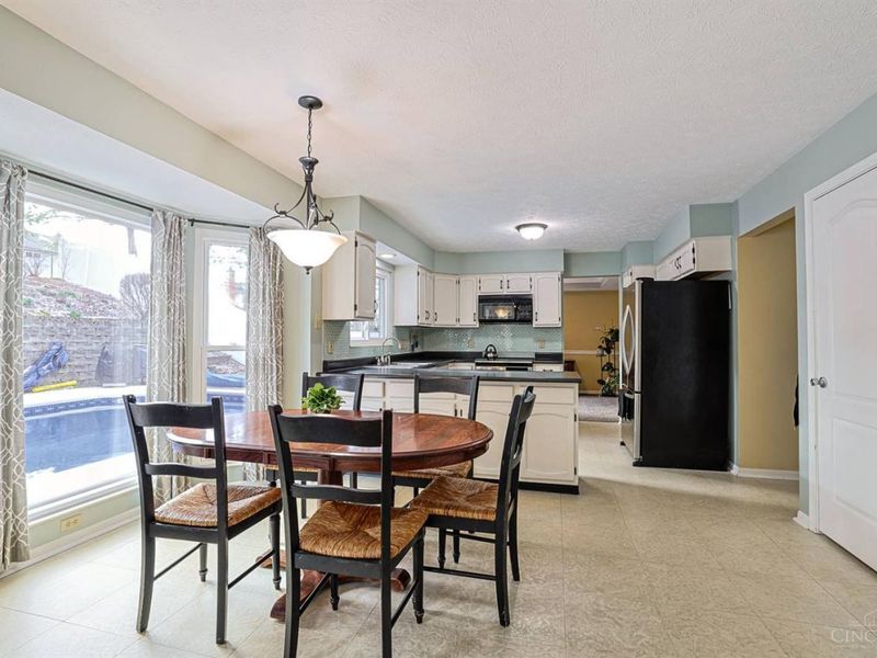 5462 Brigade Court, Cincinnati, OH 45239 Photo 21