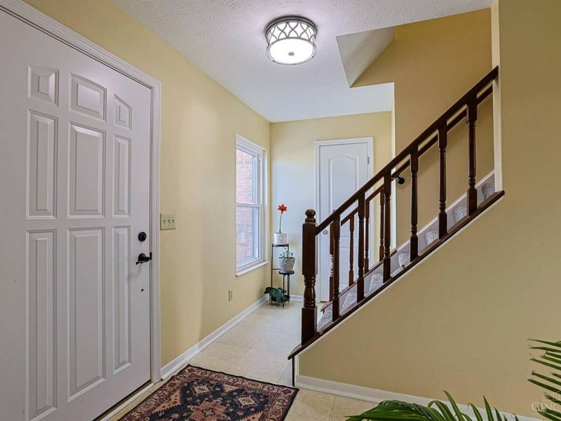 5462 Brigade Court, Cincinnati, OH 45239 Photo 5