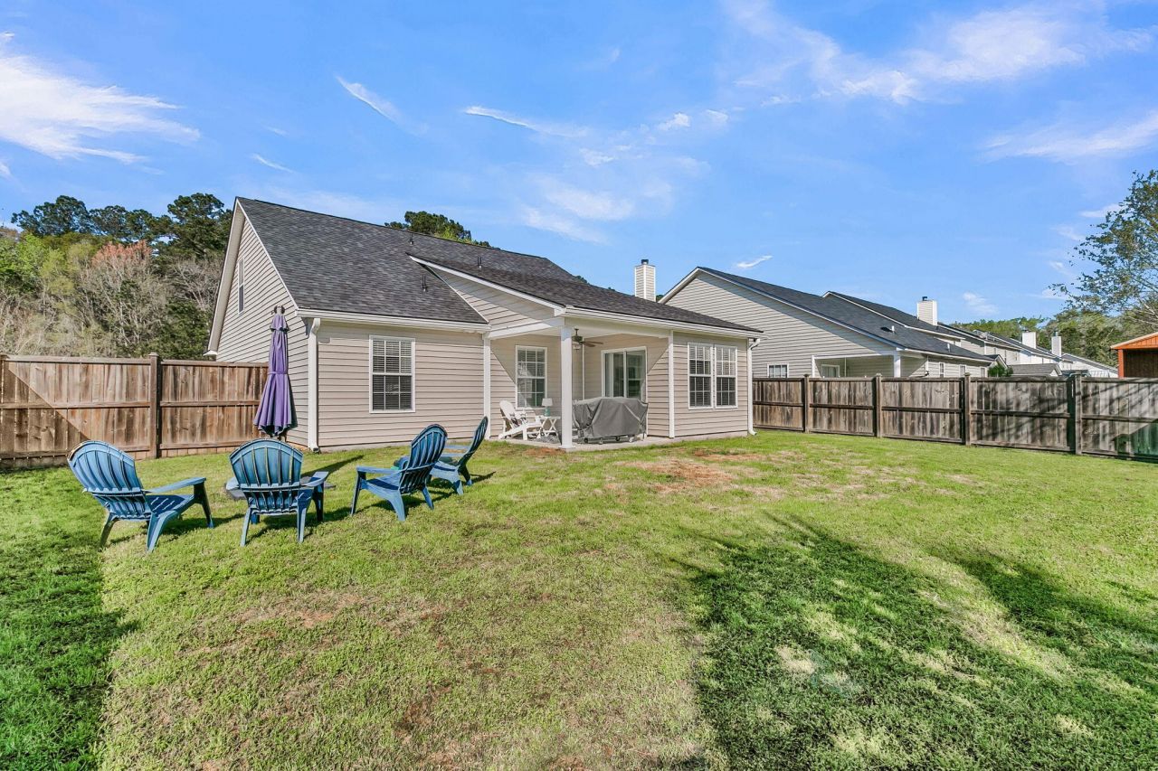 408 Aberdeen Circle Photo 20