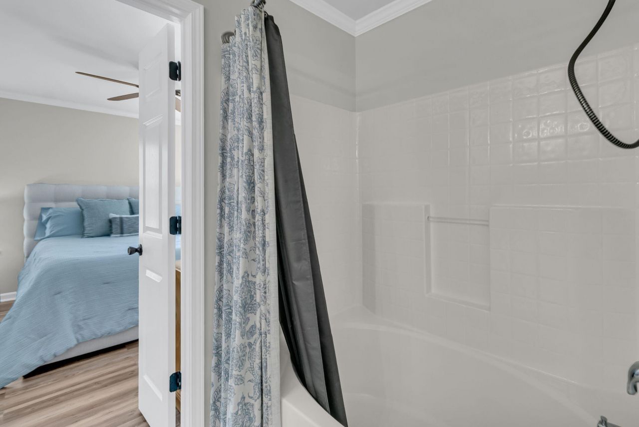 408 Aberdeen Circle Photo 28