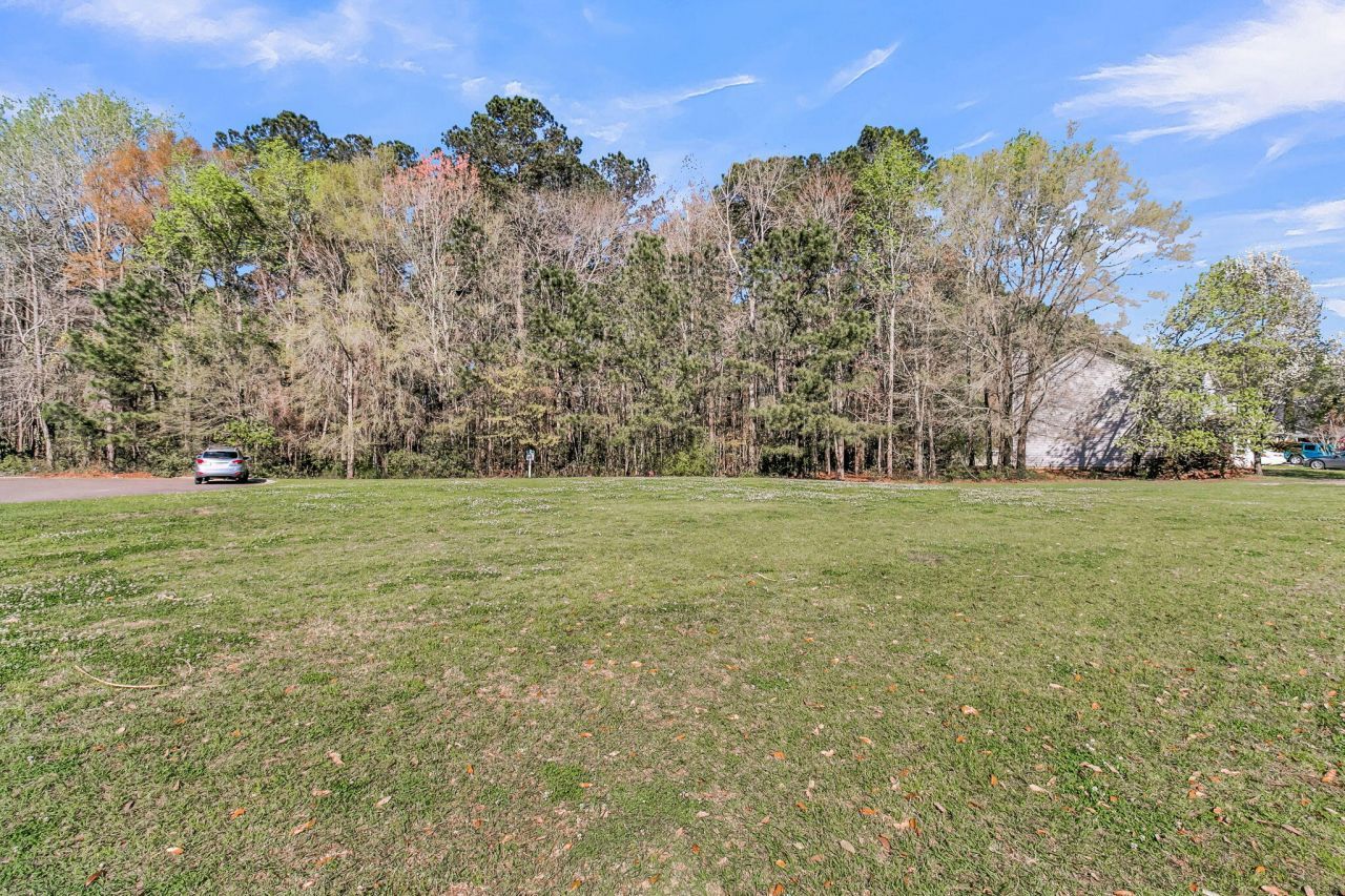 408 Aberdeen Circle Photo 37