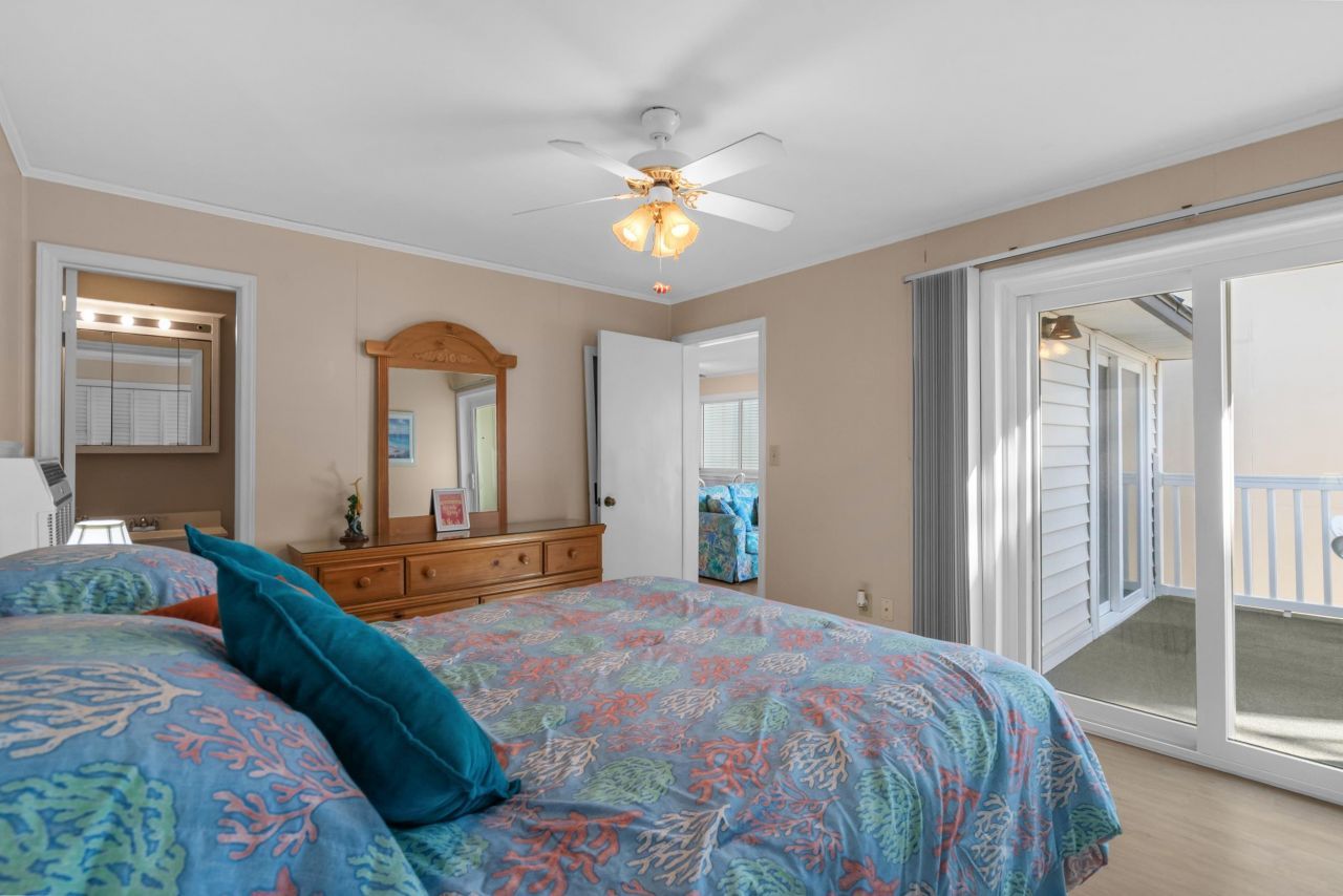 2203 S Ocean Blvd. Photo 28