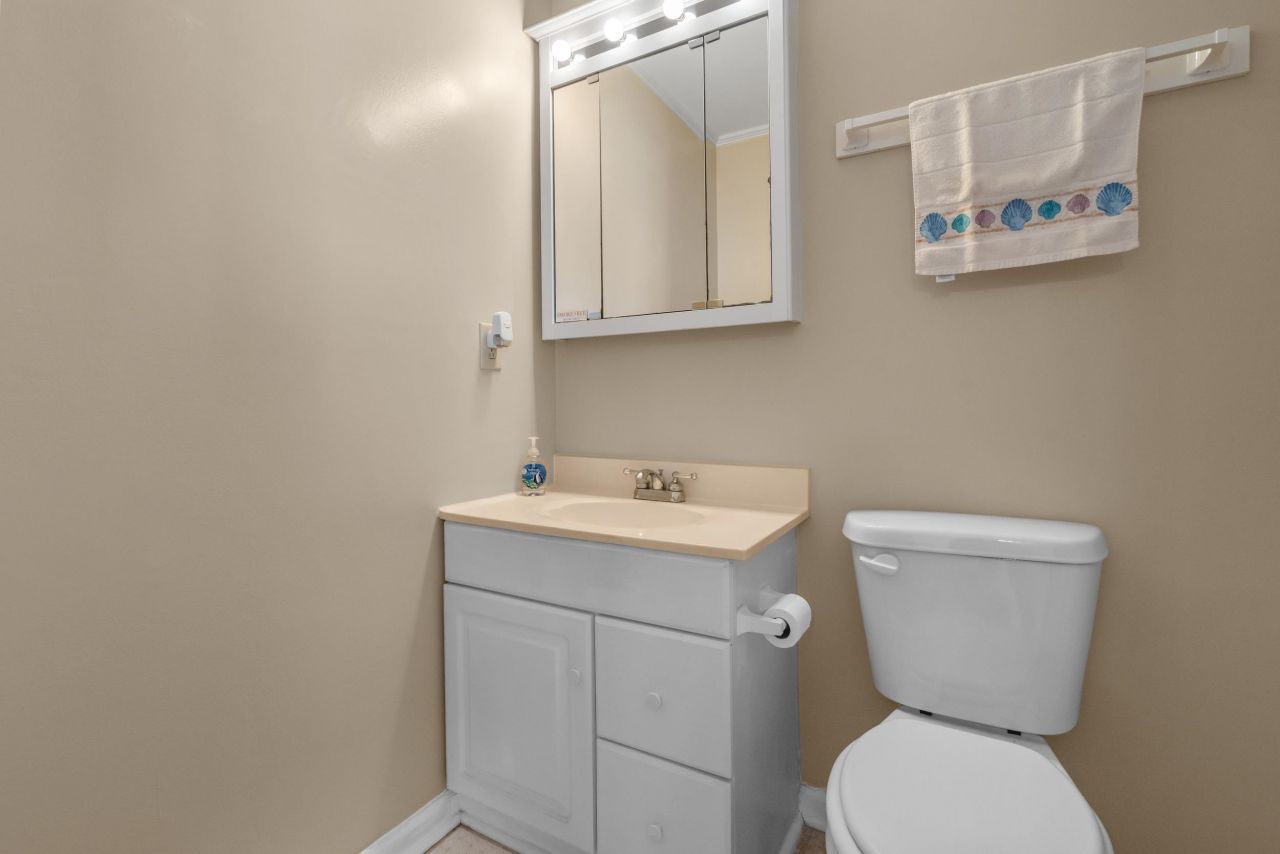 2203 S Ocean Blvd. Photo 32