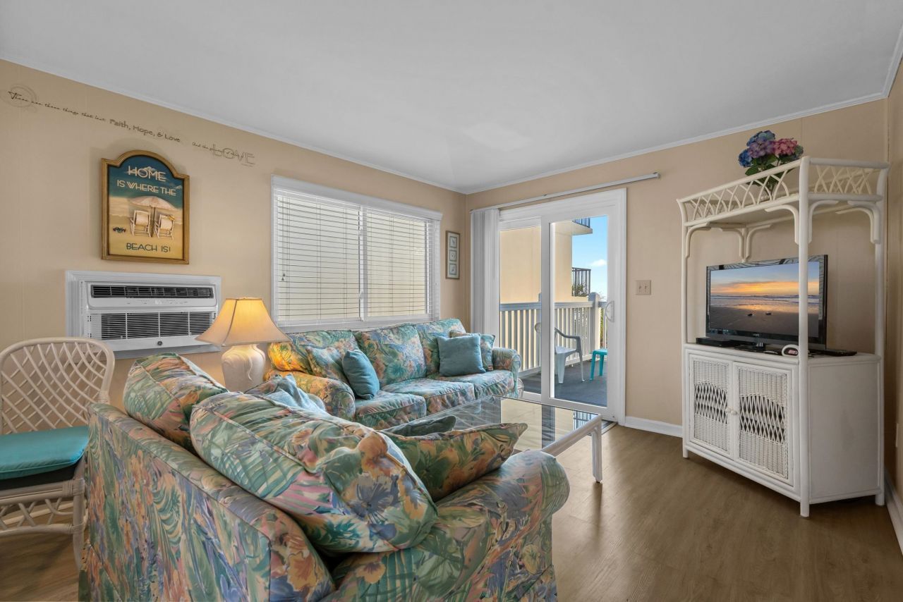 2203 S Ocean Blvd. Photo 8