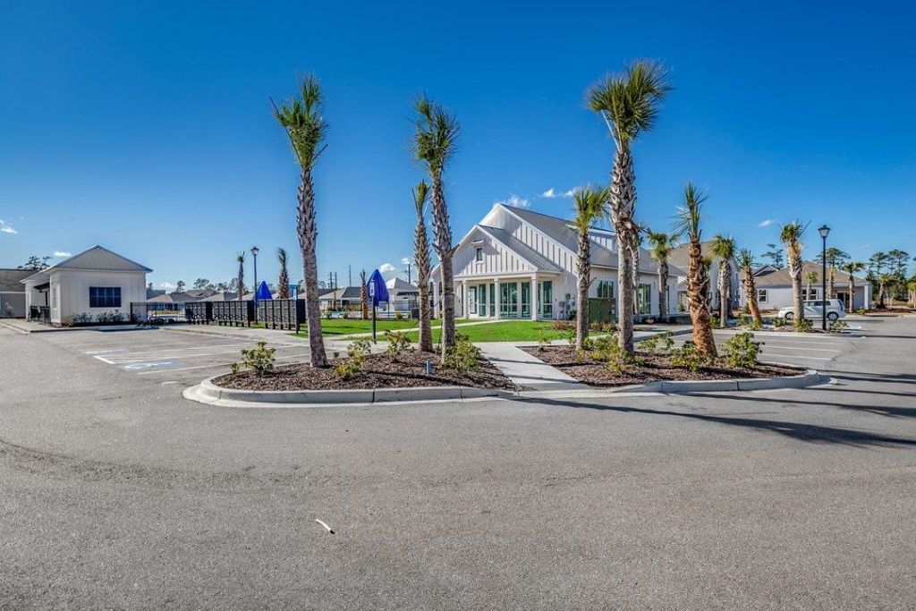 2587 Orion Loop  Photo 31