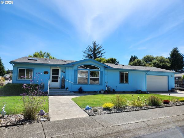 227 LAKELAND DR, Lakeside, OR 97449