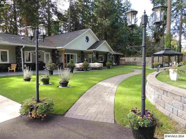 1340 NW Shady NW LN, Albany, OR 97321