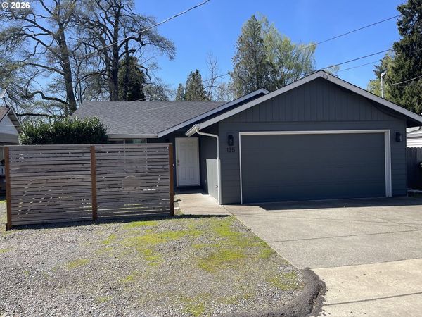135 WANDER WAY, Salem, OR 97301