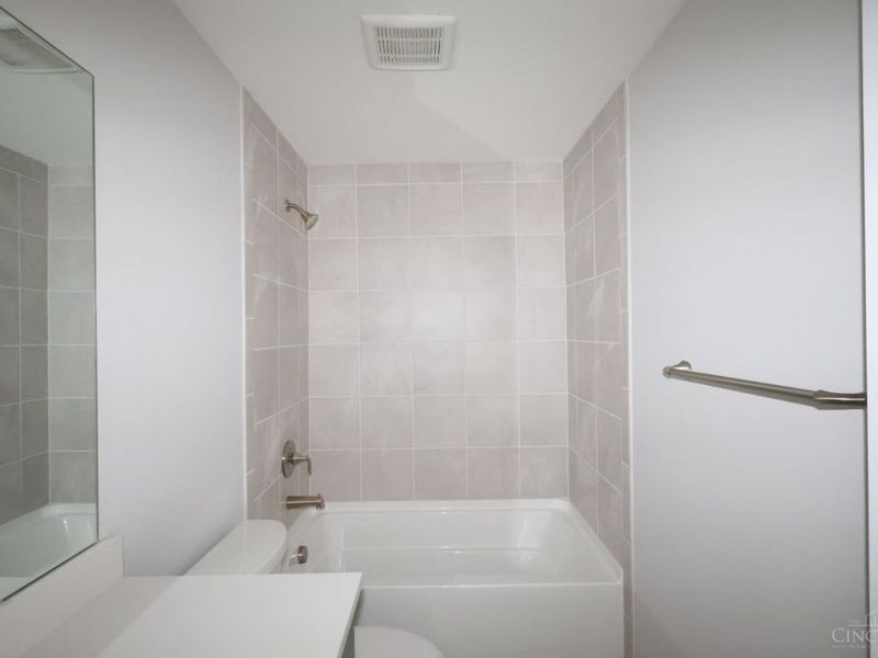 5767 Irwin Drive, Unit 139, Green Township, OH 45248 Photo 9