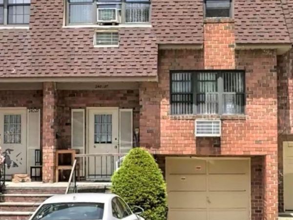 240-27 69th Avenue , Douglaston, NY 11362