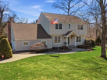 12 Fairway Drive, Middle Island, NY 11953