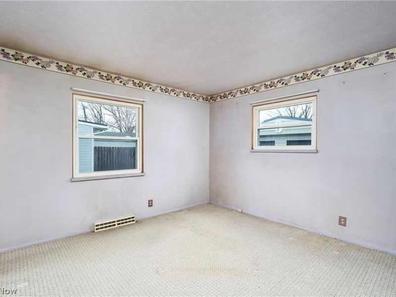 2887 Unclmorse Avenue, Akron, OH 44314 Photo 12