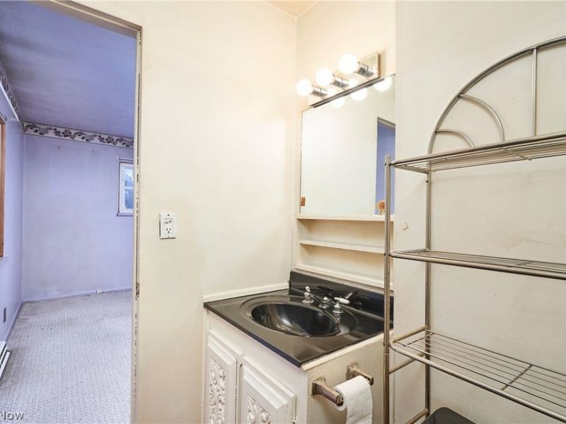 2887 Unclmorse Avenue, Akron, OH 44314 Photo 13