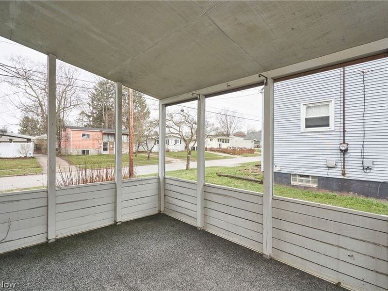 2887 Unclmorse Avenue, Akron, OH 44314 Photo 8