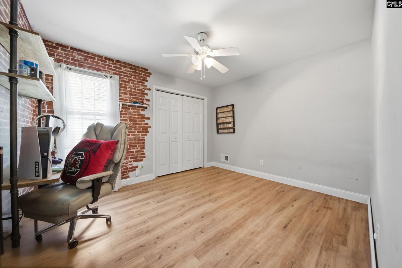 2212 Emsworth Drive Photo 17