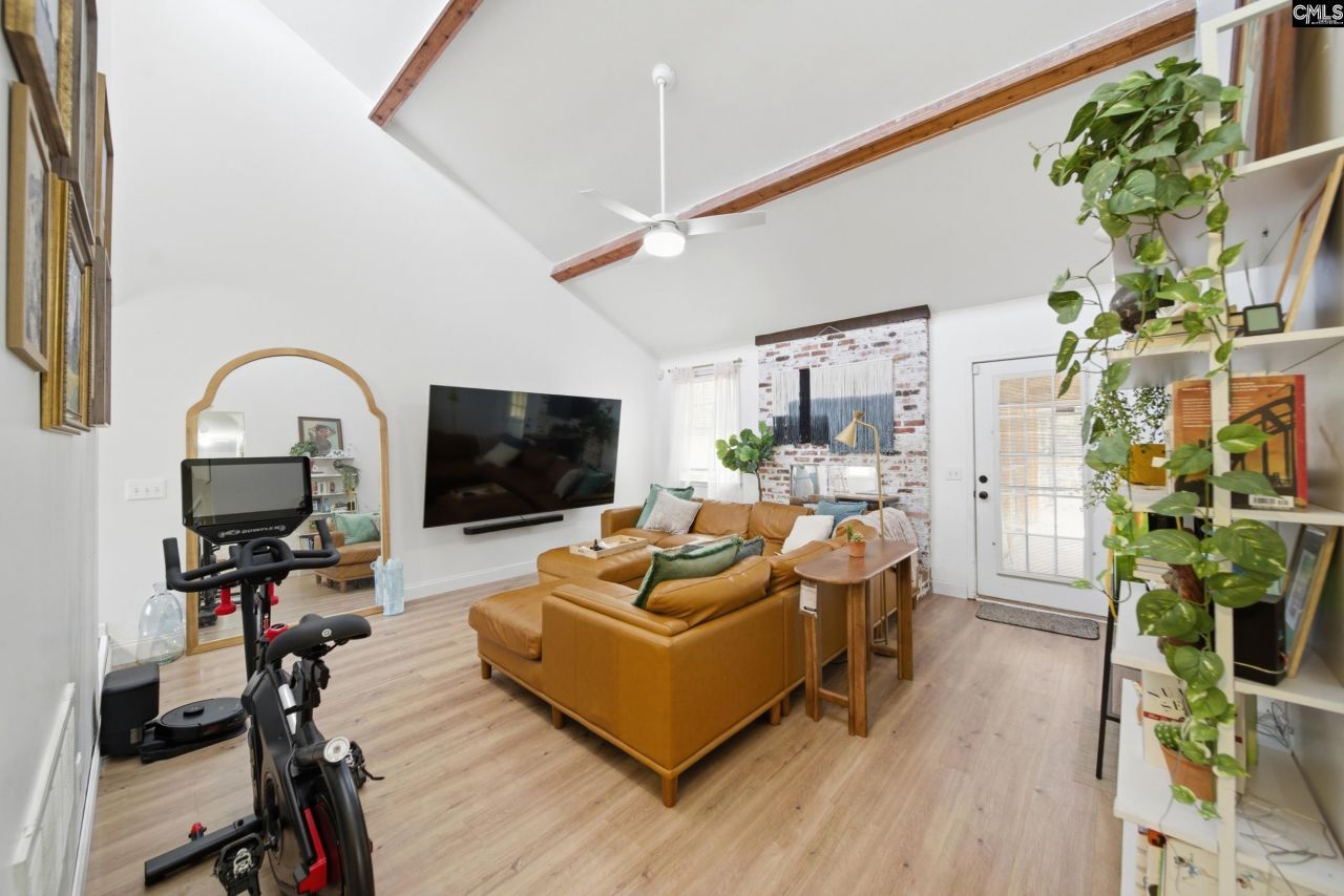 2212 Emsworth Drive Photo 7