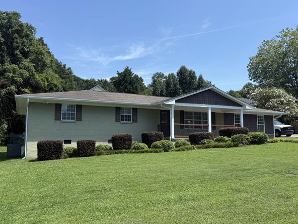 450 Ash Drive NW, Cleveland, TN 37312