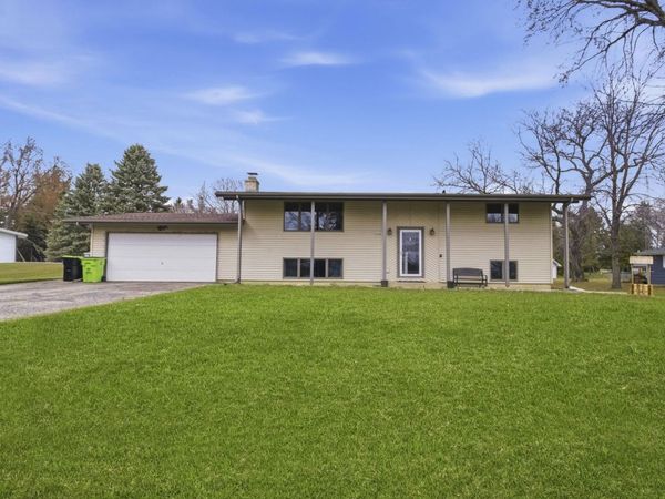 N7389 Edgewater Drive, Beaver Dam, WI 53916