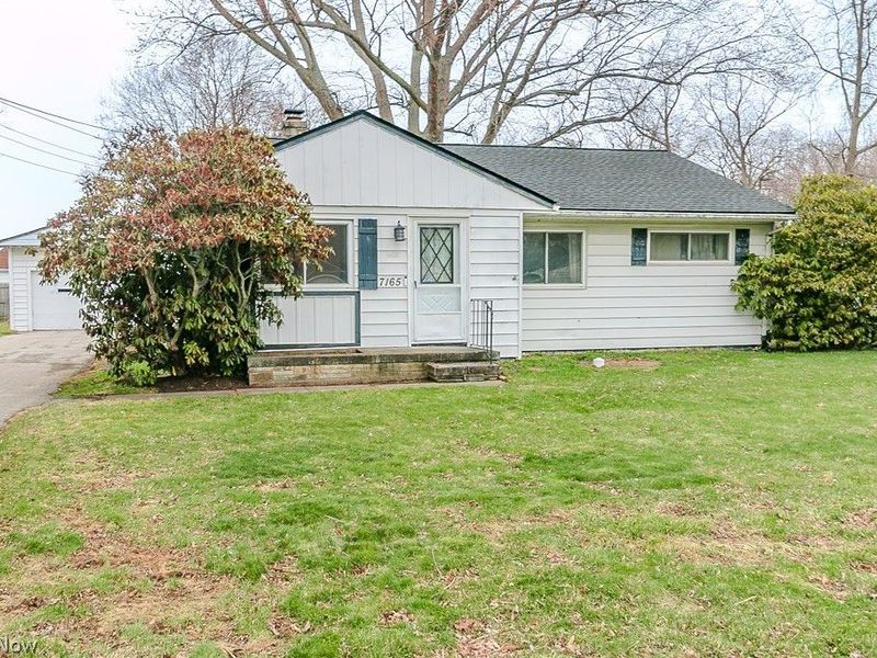 7165 Anthony Court, Madison, OH 44057 Photo 2