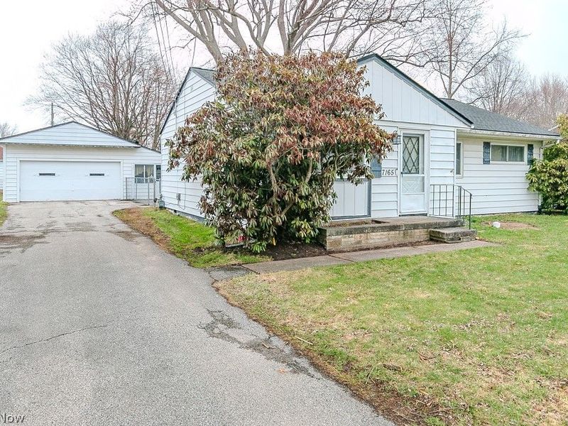 7165 Anthony Court, Madison, OH 44057 Photo 3