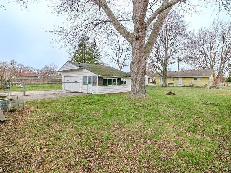 7165 Anthony Court, Madison, OH 44057 Photo 5