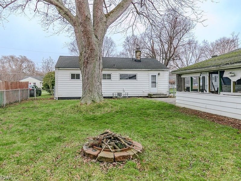 7165 Anthony Court, Madison, OH 44057 Photo 8