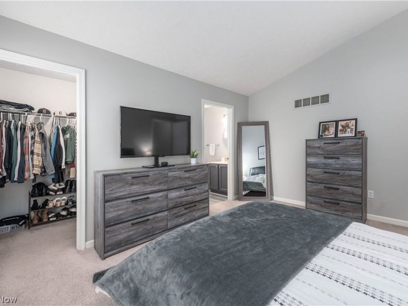 4518 Santina Way , Lorain, OH 44053 Photo 19