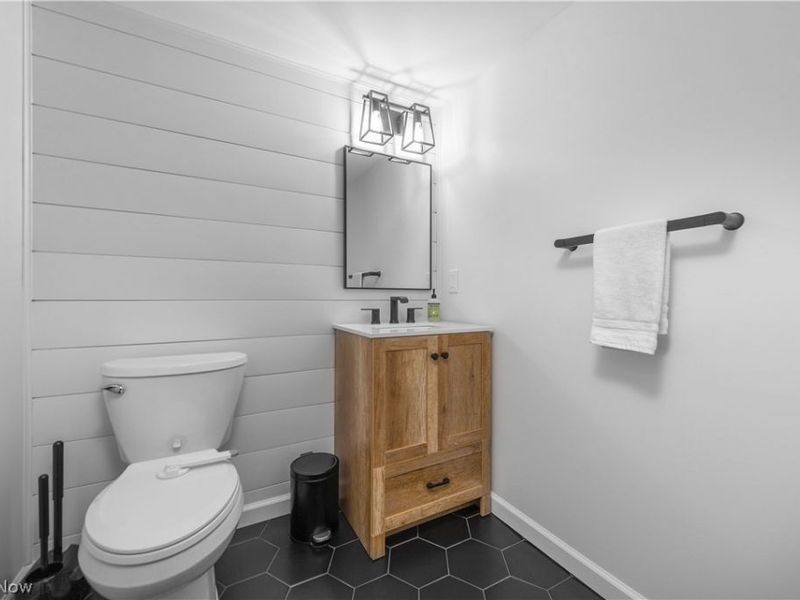 4518 Santina Way , Lorain, OH 44053 Photo 28