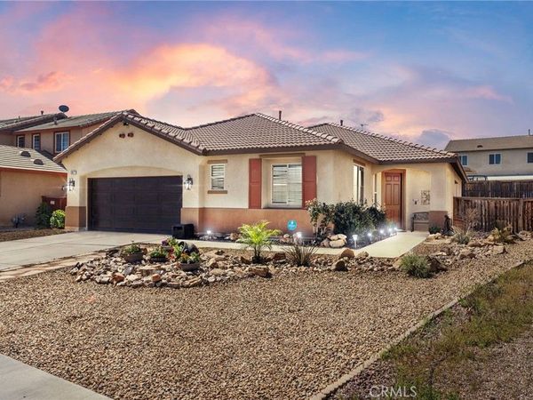 13817 Grant Way, Oak Hills, CA 92344