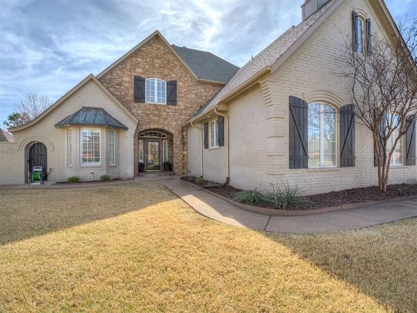 1250 N Tea Olive Way, Mustang, OK 73064