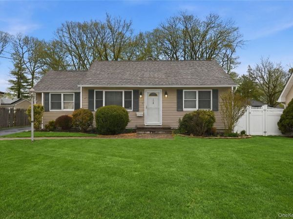 112 Noel Drive , Centereach, NY 11720