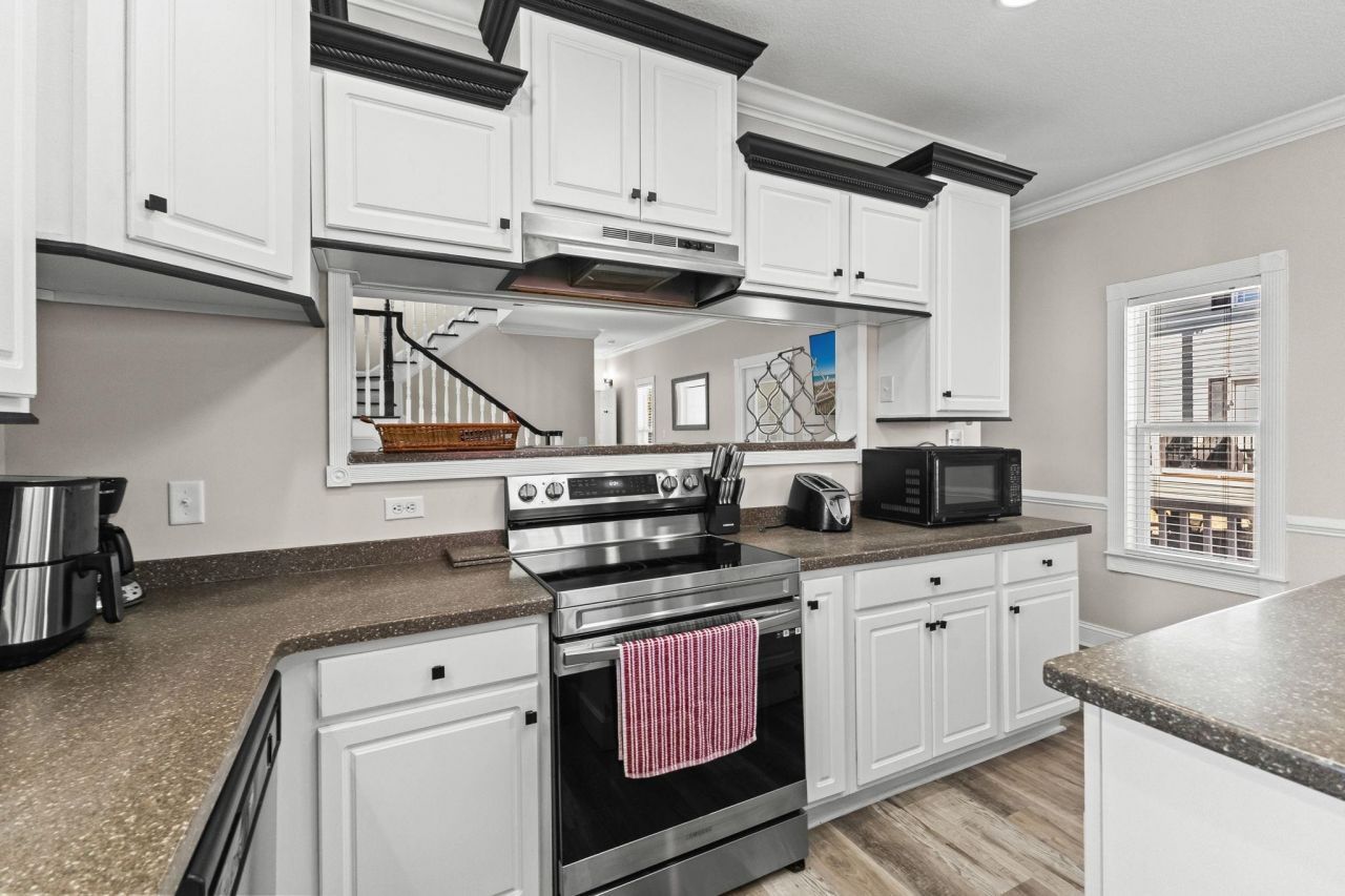 6001 - N122 S Kings Hwy. Photo 24