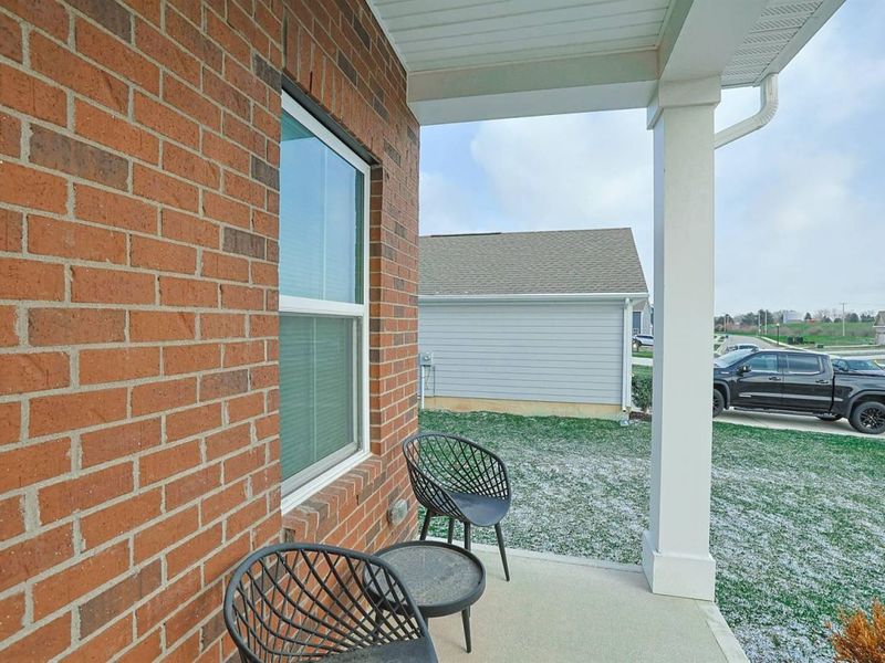 320 Chevington Chase , Tipp City, OH 45371 Photo 3