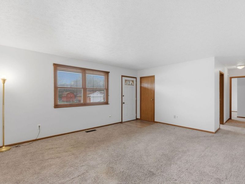 107 Ashlee Drive, Lewisburg, OH 45338 Photo 7