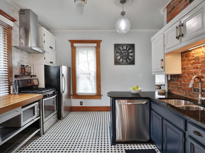 1149 Harrison Avenue , Columbus, OH 43201 Photo 16