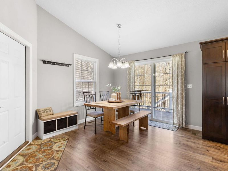 658 Crestrose Drive, Howard, OH 43028 Photo 15