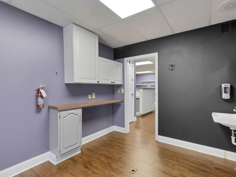 1918 Bethel Road, Columbus, OH 43220 Photo 17