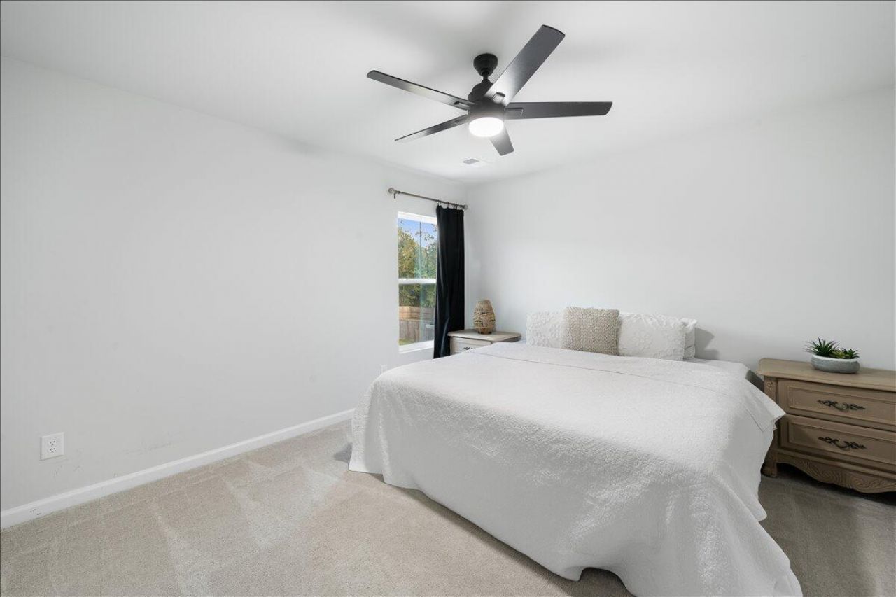 591 Spanish Wells Road Photo 15