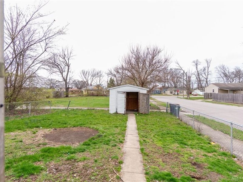 925 Garden Avenue, Middletown, OH 45044 Photo 10