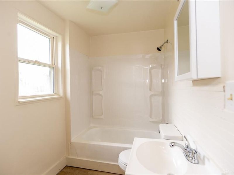 925 Garden Avenue, Middletown, OH 45044 Photo 6