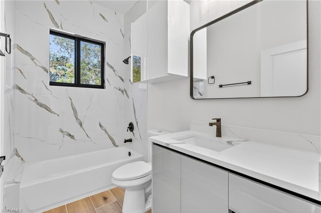 2704 E 15th St , Lehigh Acres, FL 33972 Photo