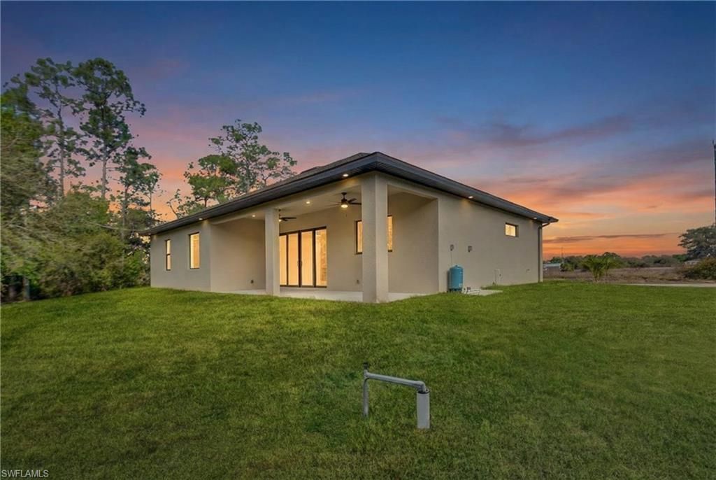 2704 E 15th St, Lehigh Acres, FL 33972 Photo