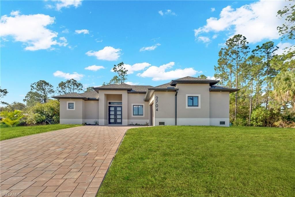 2704 E 15th St, Lehigh Acres, FL 33972 Photo
