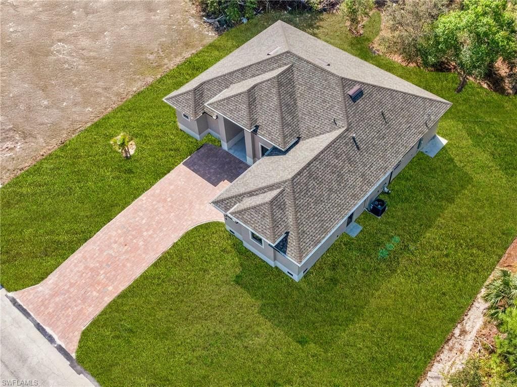 2704 E 15th St, Lehigh Acres, FL 33972 Photo