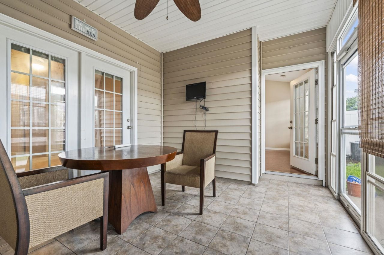 3234 Volterra Way  Photo 12