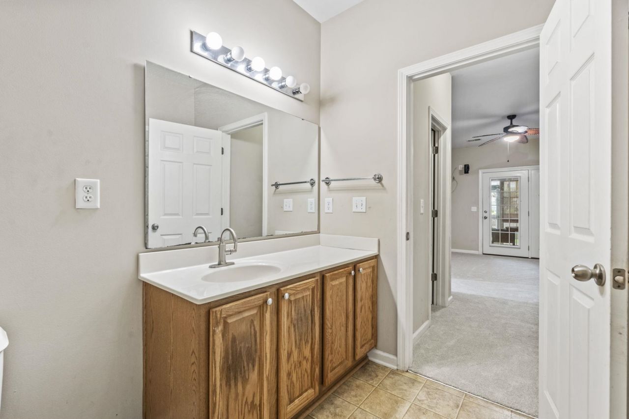 3234 Volterra Way  Photo 20